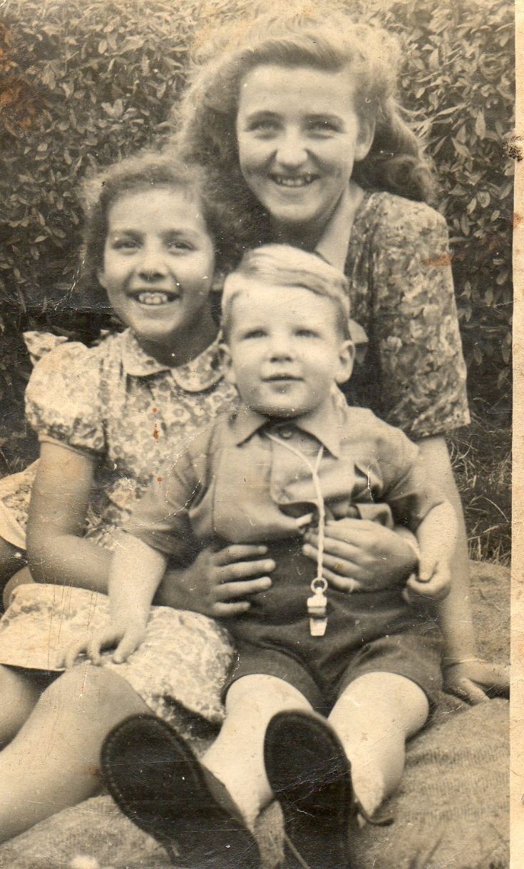 Alice Sutherland, Isobel Grigor and John Reddigan